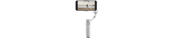 Tripoduri și selfie stick-uri
